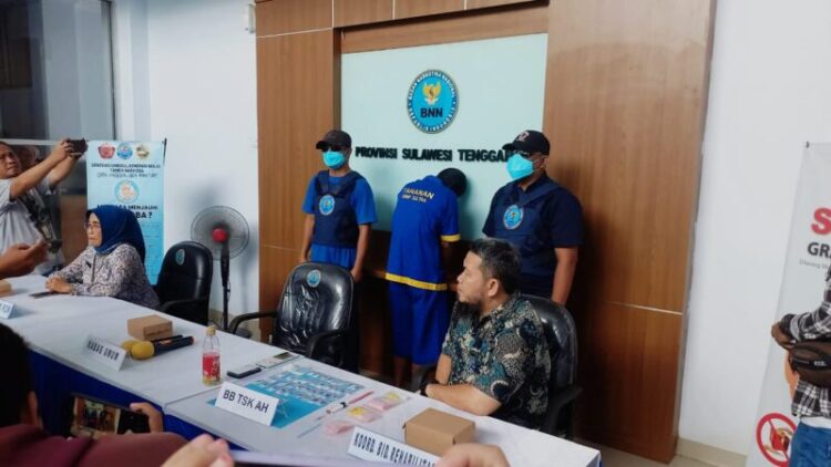 BNNP Sultra Amankan Pengedar Narkotika Jenis Sabu di Kendari