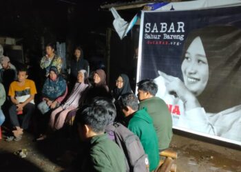 Lagi Kelompok Kerja SeKAWAN GIONA Sahur Bersama Komunitas Pemulung