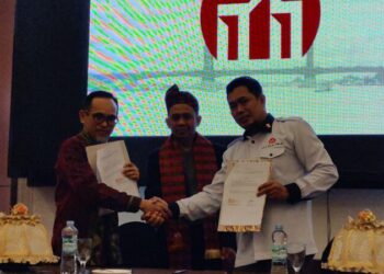 Pusat Penelitian Arsitektur dan Sumberdaya Lingkungan LPPM UHO Kendari dan IAI Sultra Teken MoU