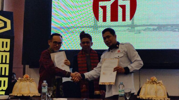 Pusat Penelitian Arsitektur dan Sumberdaya Lingkungan LPPM UHO Kendari dan IAI Sultra Teken MoU