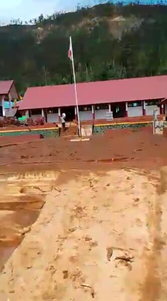 Beredar Video Sekolah Di Konut Penuh Lumpur, Diduga Akibat Aktivitas Tambang