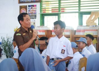 Cegah Pelajar Langgar Hukum, Jaksa Masuk Sekolah Kejati Sultra Sambangi SMAN 11 Kendari
