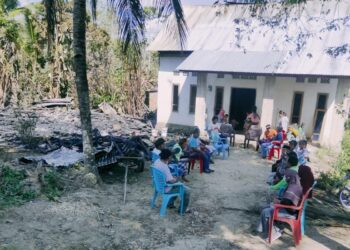 Korban Kebakaran di Desa Lahontohe Dapat Bantuan dari Pemdes