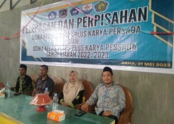 Momen Pelepasan dan Perpisahan Siswa Kelas IX SMPS dan Siswa Kelas VI SDS Plus Karya Persada Muna Tahun Ajaran 2022/2023