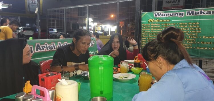 Nikmatnya Berbagai Jenis Ayam Bakar Khas Bang Ariel