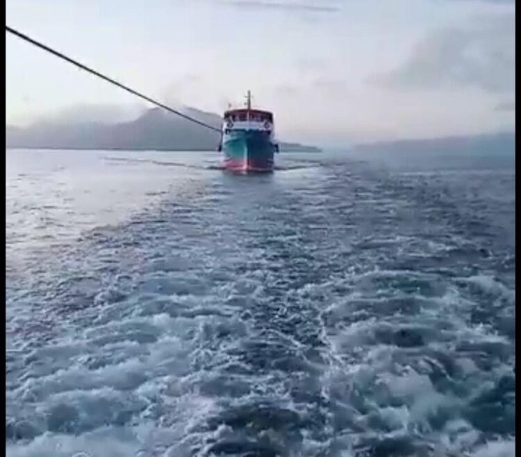 Mesin Kapal Rusak di Pulau Cempedak, 210 Penumpang KM Mekar Teratai di Evakuasi