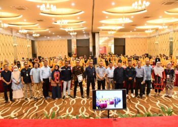 Ratusan Peserta Ikuti Seminar Nasional Pusat Karir UHO yang Diadakan UPT PK2M