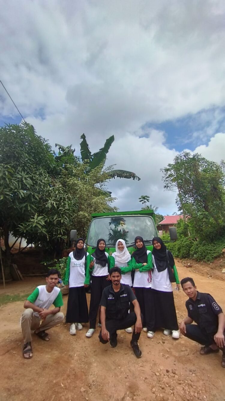 Peduli Lingkungan, Etos ID Kendari Intens Gelar Social Project di Kelurahan Puuwatu RT 25