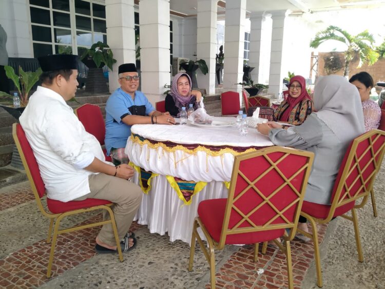 Jalin Silaturahmi Dengan Warga, Bupati Muna Gelar Open House Idul Adha di Rujab