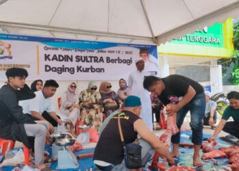 Berbagi Berkah Idul Adha 1444 H, Kadin Sultra Kurban 3 Ekor Sapi yang Dibagikan ke Masyarakat