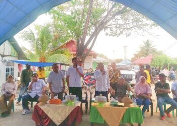 Bakal Calon Bupati Muna Dari Partai Golkar Silahturahmi Dengan Masyarakat Desa Lagasa