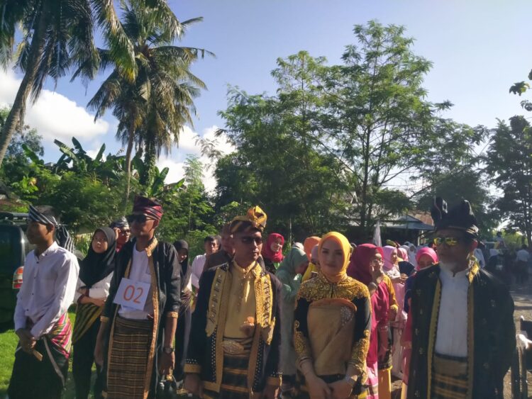 Universitas Karya Persada Muna Turut Meriahkan Pawai Budaya Dalam Rangka Memperingati HUT Kabupaten Muna yang Ke – 64