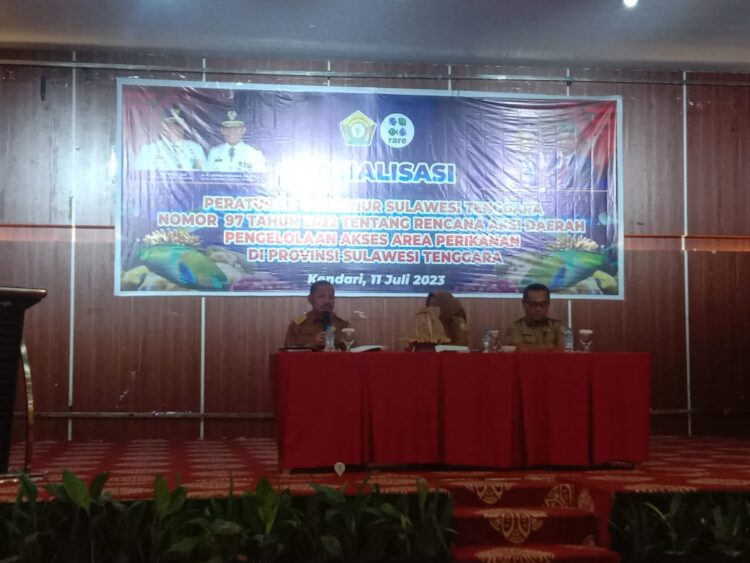 Kepala DKP La Ode Kardini Sampaikan Materi Kebijakan Penerapan Program dan kegiatan Pengelolaan Akses Area Perikanan (PAAP)  di Sultra