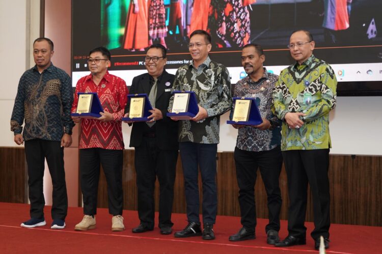 Lepas Sambut, La Ode Haji Polondu Ucapkan Terima Kasih dan Kenalkan Amran Sebagai Kepala BPVP Kendari yang Baru