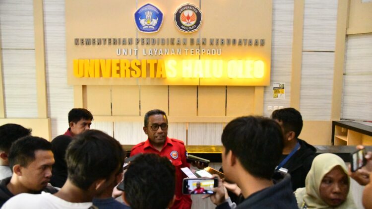 Diusul Jadi Pj Gubernur Sultra, Begini Respon Rektor UHO Muhammad Zamrun Firihu