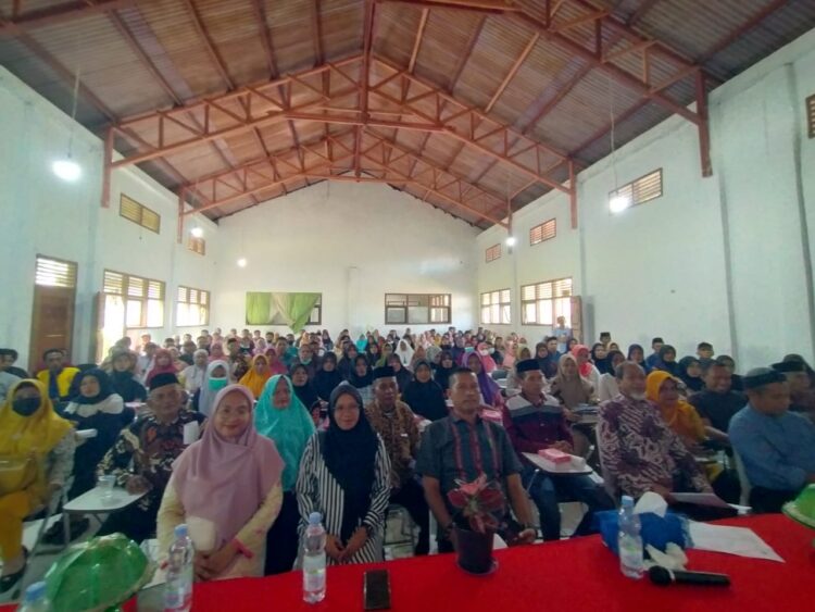 Universitas Karya Persada Muna Gelar Pembekalan dan Sosialisasi Biaya Kepada Orang Tua Mahasiswa Baru Penerima Bantuan Beasiswa jalur KIP