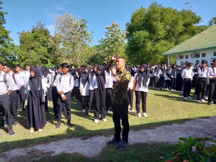 Universitas Karya Persada Muna Laksanakan PKKMB, Ini Arahan Ketua Dewan Pembina
