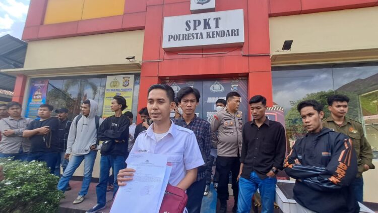 Catut Nama Presiden, Aliansi Mahasiswa Sultra Pendukung Jokowi Resmi Laporkan Hashim Djojohadikusumo ke Polresta Kendari