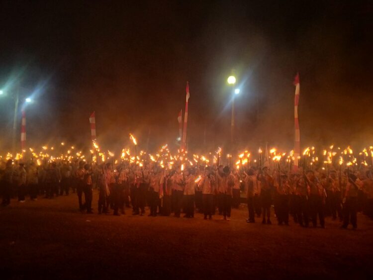 Upacara Taptu dan Pawai Obor Ramaikan Perayaan HUT RI ke-78 di Kabupaten Muna