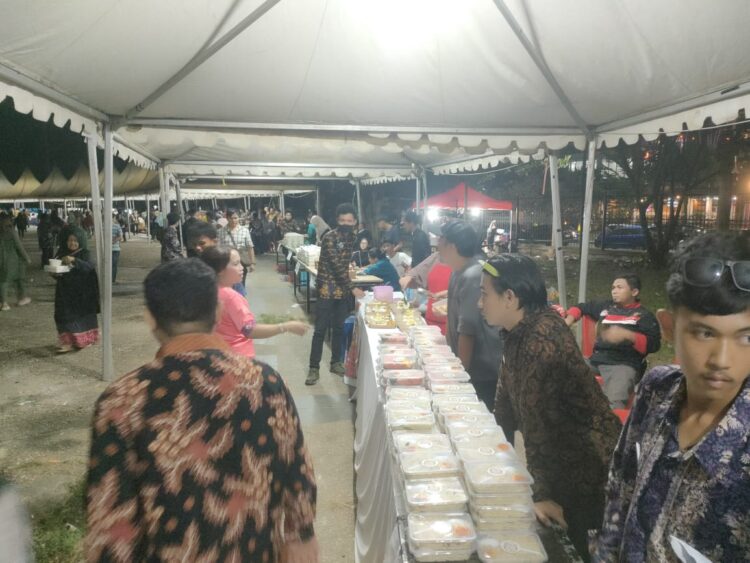 Meriahnya Resepsi Pernikahan Anak Ketua Kadin Sultra yang Melibatkan Pelaku UMKM
