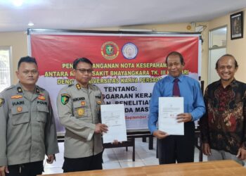 Universitas Karya Persada Muna Jalin MoU dengan Rumah Sakit Bhayangkara Kendari