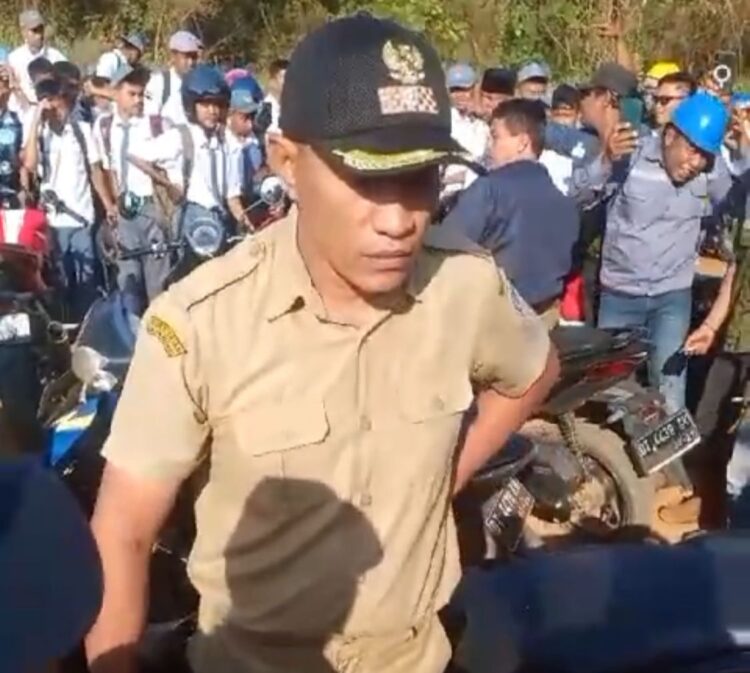 Ketua PGRI Sultra Sesalkan Sikap Arogansi Kades Pesouha ke Guru dan Siswa di SMK 9 Kolaka