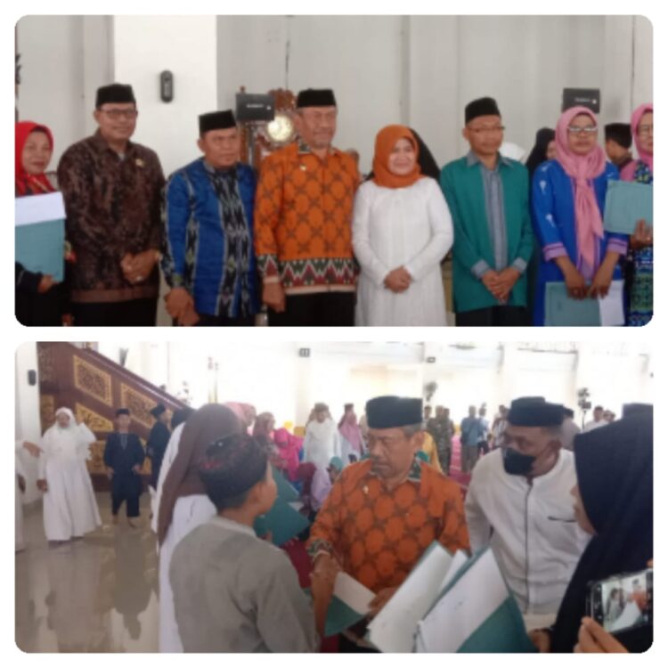 Wakil Bupati Muna Hadiri Maulid Nabi Muhammad SAW di Masjid Al Markaz Al Islami Al Munajat Sekaligus Serahkan Hadiah Lomba Shalawat Nabi
