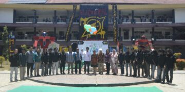 Wakil Dekan 3 FT-UHO Buka Kegiatan Peringatan Hari Listrik Nasional ke-78