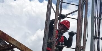 Membanggakan, Anggota Babinsa Kodim 1417 Kendari Gagalkan Percobaan Bunuh Diri