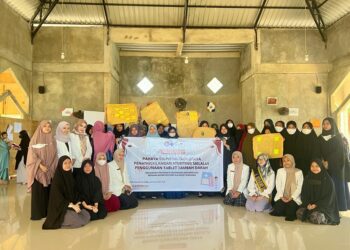 Lakukan Pengabdian Masyarakat, Mahasiswa PSPPA UHO Angkatan X Kelompok VI Adakan Sosialisasi Bahaya Stunting & Upaya Penanggulangan Stunting Melalui Penggunaan Tablet Tambah Darah ke Siswa SMA Al Qur’an Wahdah Islamiah Kendari