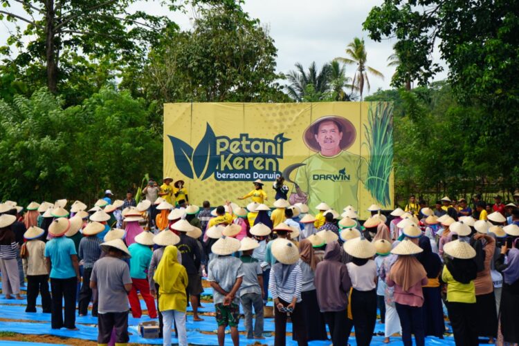 Launching Program Petani Keren, Bakal Calon Bupati Mubar La Ode Darwin Tegaskan Komitmen Pengembangan SDA