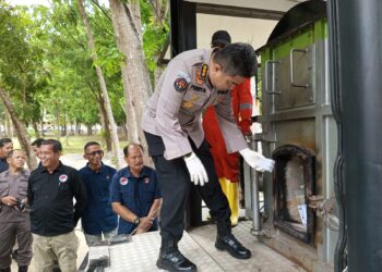 Ditresnarkoba Polda Sultra Musnahkan Barang Bukti 1,3 kg Narkoba