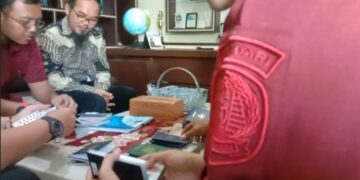 Optimalkan Pengawasan, Divisi Imigrasi Kemenkumham Sultra dan Imigrasi Kendari Periksa Pasport 34 WNA