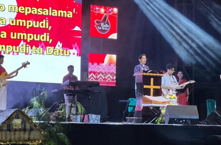 Kemeriahan Perayaan Natal Kastor Kota Kendari, Anton Timbang: Pererat Persaudaraan dan Kebersamaan 
