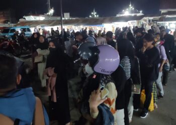 Sehari Jelang Pencoblosan, KSOP Kendari Pantau Aktivitas Penumpang di Pelabuhan Pangkalan Perahu