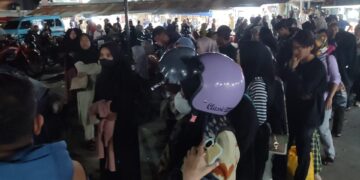 Sehari Jelang Pencoblosan, KSOP Kendari Pantau Aktivitas Penumpang di Pelabuhan Pangkalan Perahu