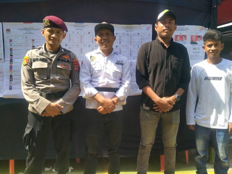 Kades Banggai Kecamatan Duruka Kabupaten Muna Pantau Jalannya Pemilu 2024