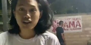 Bukan Layar Tancap ! Sahabat Muda GAMA Nobar Debat Capres Bersama Warga