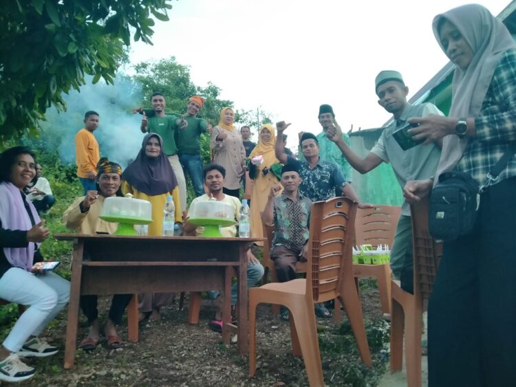 Desa Liangkobori Desa Binaan Universitas Karya Persada Muna Buka puasa bersama yang di Support Bank Sultra Cabang Raha