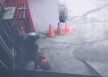 Aksi Pencurian Tabung Gas di Kendari Terekam CCTV, Ini Ciri-ciri Pelakunya
