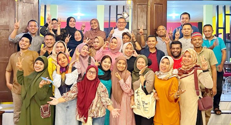 Alumni SMA Negeri 2 Raha Tahun 2002 Manfaatkan Momentum Lebaran untuk Reuni