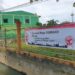 Beredar Spanduk Bertuliskan ‘Tolak Kenaikan Harga BBM dan Turunkan Harga Sembako’ di Kota Kendari