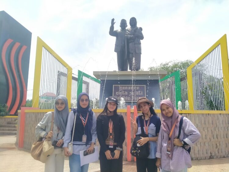 Mahasiswa PWK Fakultas Teknik Unhas Laksanakan Tugas Mata Kuliah Studio Perencanaan Kota di Kota Parepare