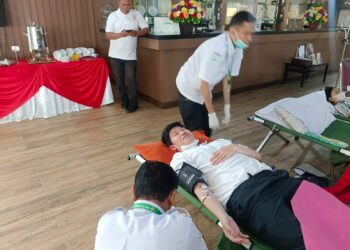 Diinisiasi Anton Timbang, Panitia Perayaan Hari Kenaikan Yesus Kristus Sultra Gelar Aksi Donor Darah 