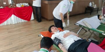 Diinisiasi Anton Timbang, Panitia Perayaan Hari Kenaikan Yesus Kristus Sultra Gelar Aksi Donor Darah 