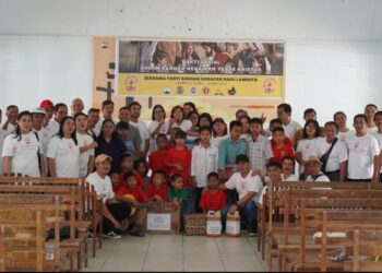 Setelah Gelar Donor Darah, Panitia Perayaan Hari Kenaikan Yesus Kristus Sultra Laksanakan Baksos di Dua Panti Asuhan 