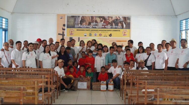 Setelah Gelar Donor Darah, Panitia Perayaan Hari Kenaikan Yesus Kristus Sultra Laksanakan Baksos di Dua Panti Asuhan 