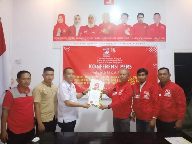Bakal Calon Bupati Konawe Rusdianto Resmi Mendaftar di PSI Sultra