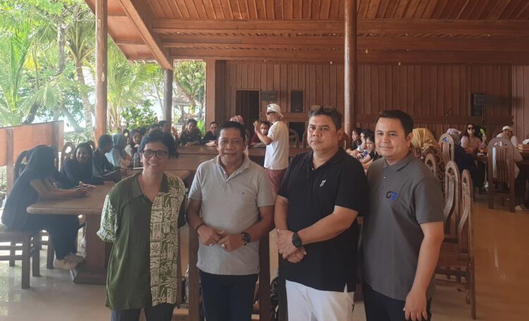 Gandeng Gilang Ramadhan dan Sutradara Asal Belanda, Anton Timbang dan Hugua Siap Jadikan Wakatobi Pusat Industri Musik dan Film Dunia