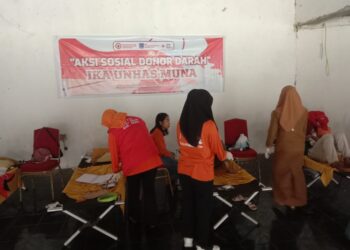 Wujud Kepedulian dan Semangat Membantu Sesama, IKA Unhas Korda Muna Gelar Donor Darah
